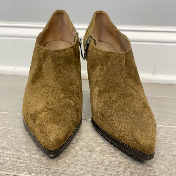 Donald J Pliner Verie Shooties Suede Ankle Boots Booties Shoes Stacked Heels 9.5 - Picture 6 of 16